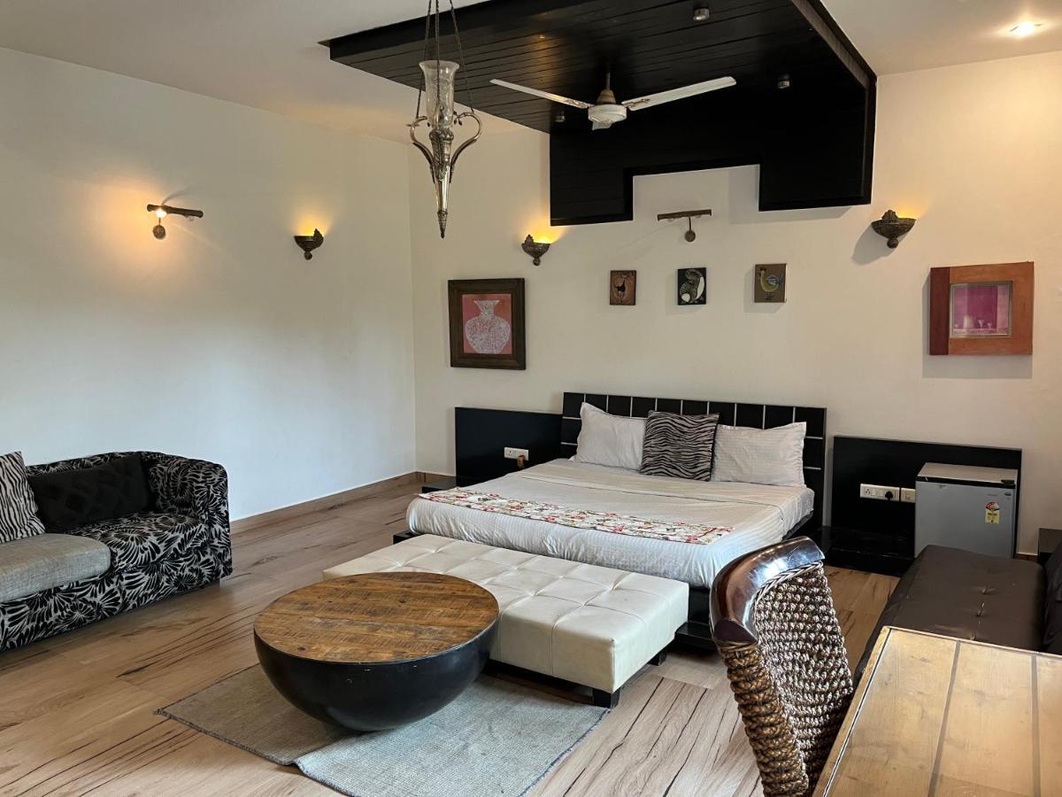Aakritii Hotels Gurgaon Dış mekan fotoğraf